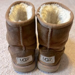 UGG | toddler boots